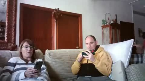 LOLA HUESO y ERIC online show from 02-28-25, 02:53