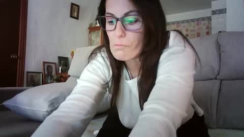 LOLA HUESO y ERIC online show from 04-02-26, 02:47