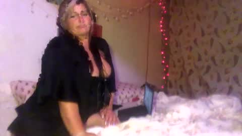 Lola Mae online show from 07-14-26, 06:07