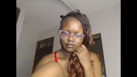 Snapshot of lolamia7 chatting on 02-26-25, 04:47 lolamia7 online show from 02-26-25, 04:47