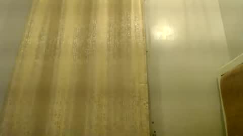 Snapshot of lolamia7 chatting on 06-30-26, 02:34 lolamia7 online show from 06-30-26, 02:34