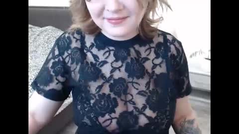 Snapshot of lolamyr chatting on 02-16-26, 07:48 kiss online show from 02-16-26, 07:48