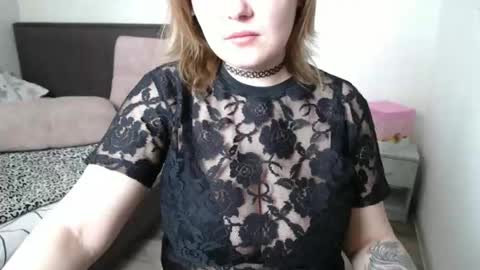 Snapshot of lolamyr chatting on 02-20-26, 08:16 kiss online show from 02-20-26, 08:16