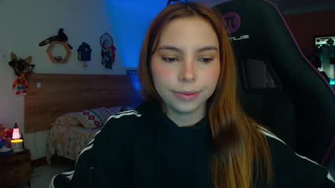 Snapshot of lolaverse chatting on 01-14-26, 07:08 Lola doll online show from 01-14-26, 07:08