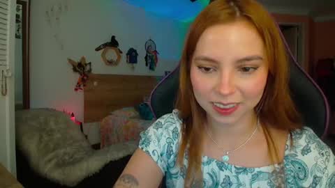 Snapshot of lolaverse chatting on 02-25-26, 06:39 Lola doll online show from 02-25-26, 06:39