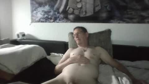Snapshot of lolfun66 chatting on 06-04-26, 01:22 lolfun66 online show from 06-04-26, 01:22