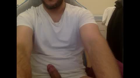 Snapshot of lolgivali chatting on 12-29-24, 04:51 lolgivali online show from 12-29-24, 04:51