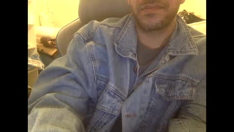 Snapshot of lolgivali chatting on 01-10-25, 05:02 lolgivali online show from 01-10-25, 05:02