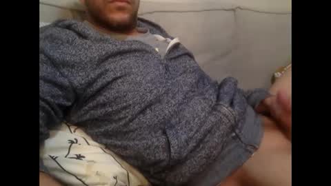 Snapshot of lolgivali chatting on 01-11-25, 10:51 lolgivali online show from 01-11-25, 10:51