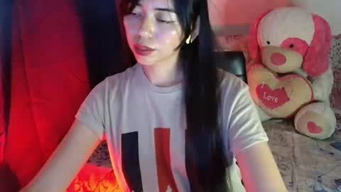      Rya DKhrt       online show from 02-13-26, 04:30