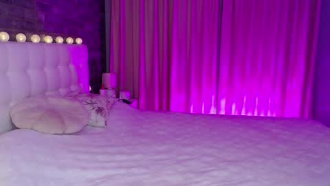 Snapshot of lollidoli__ chatting on 02-13-26, 04:58 Victoria online show from 02-13-26, 04:58