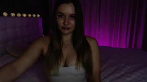 Snapshot of lollidoli__ chatting on 03-04-26, 05:30 Victoria online show from 03-04-26, 05:30