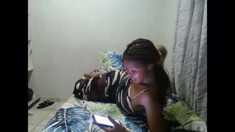 Snapshot of lolly_96 chatting on 10-04-25, 11:14 lolly_96 online show from 10-04-25, 11:14