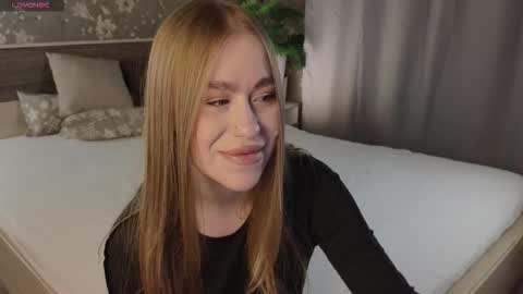 lolly_kittyy online show from 12-04-25, 02:59