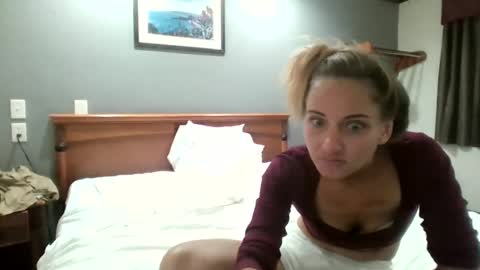 lollyp0ps online show from 06-14-26, 03:19