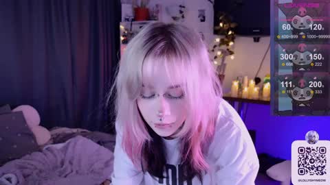 Lolly   online show from 12-09-24, 01:51