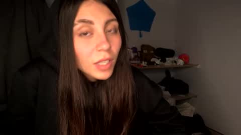 Snapshot of loly_pink_ chatting on 02-19-25, 07:28 Loly online show from 02-19-25, 07:28