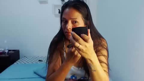 Snapshot of lolyta_mature1 chatting on 12-03-24, 04:17 Lolyta mature1 online show from 12-03-24, 04:17