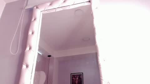 Loly online show from 01-12-25, 12:01