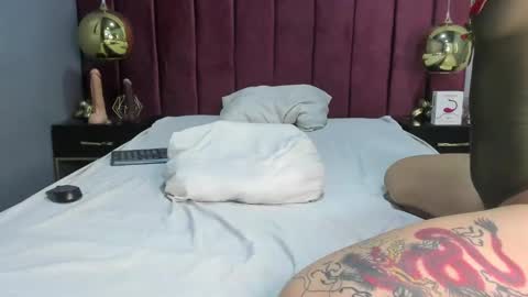 Loly online show from 03-06-25, 03:02