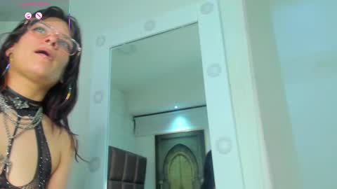 Loly online show from 09-21-25, 02:46