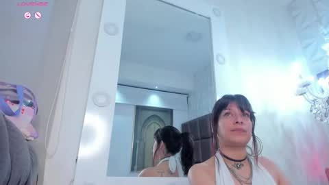 Loly online show from 09-22-25, 12:12