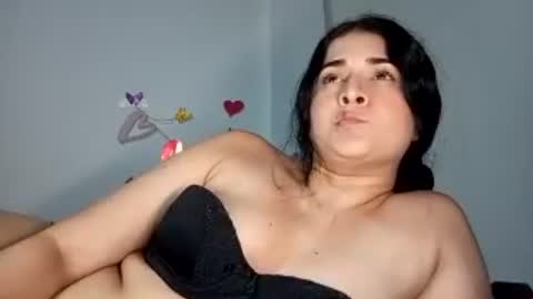 estehfania online show from 06-12-26, 11:46