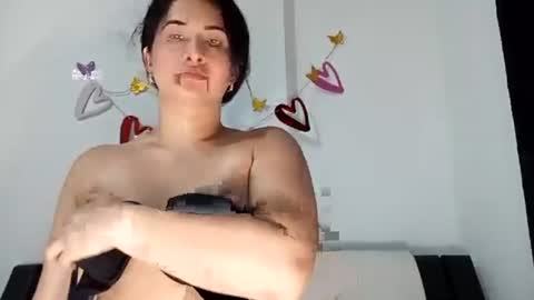 estehfania online show from 06-27-26, 10:26
