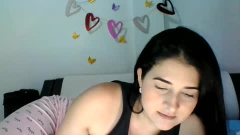 estehfania online show from 07-11-26, 10:00