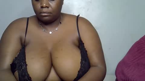 lomyenom56 online show from 04-10-26, 03:23