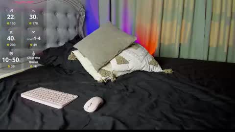 Snapshot of lona_lii chatting on 07-28-26, 11:17 Lona online show from 07-28-26, 11:17