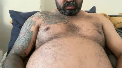 london_lad_101 online show from 07-08-26, 06:40