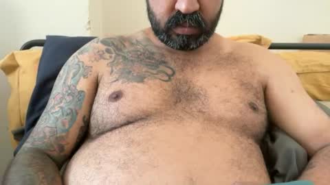london_lad_101 online show from 07-12-26, 09:33