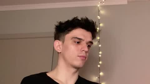 Snapshot of lonelysunset chatting on 02-07-25, 12:20 PVT AND MENU ACTIVE online show from 02-07-25, 12:20