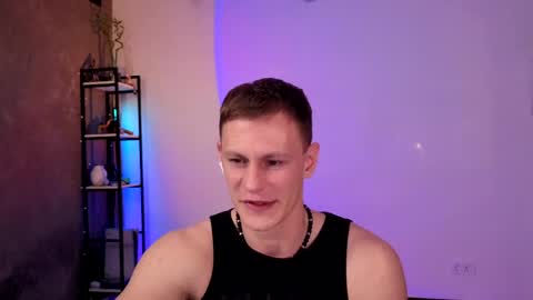 Snapshot of long_play chatting on 05-21-26, 08:05 long_play online show from 05-21-26, 08:05