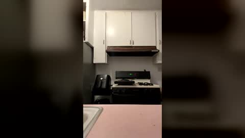 Longbeachslut  online show from 07-12-26, 02:57