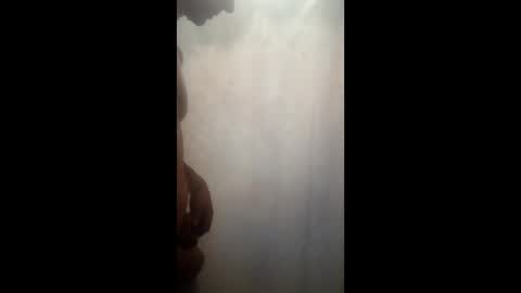 longdonglouie47 online show from 04-28-26, 12:32