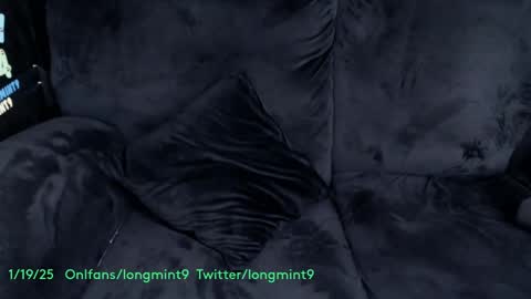 Snapshot of longmint96 chatting on 01-20-25, 04:32 Real twitterlongmint9 online show from 01-20-25, 04:32