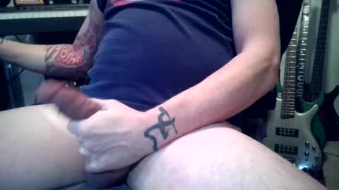 Snapshot of longnh71 chatting on 02-07-25, 07:27 longnh71 online show from 02-07-25, 07:27