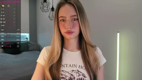 Eva online show from 04-14-26, 03:07