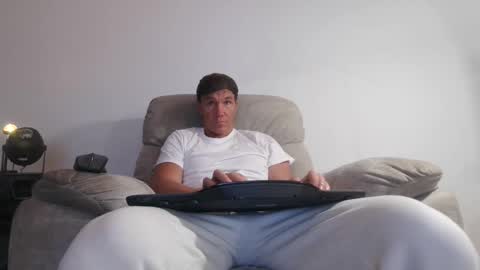 Seamus Love online show from 02-11-25, 12:48