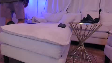 Seamus Love online show from 10-06-25, 02:09