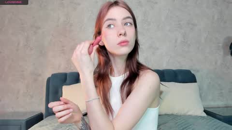 Snapshot of look_my_passion chatting on 02-02-25, 06:58 Hanna online show from 02-02-25, 06:58