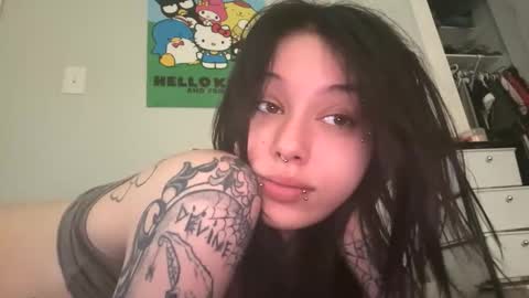 lookingforlona online show from 03-05-26, 02:57