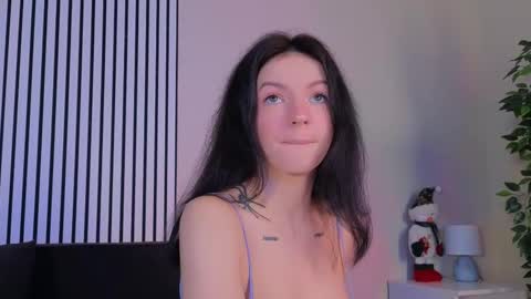 Luna online show from 11-27-25, 08:22