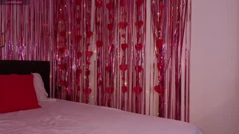 Lora online show from 04-05-26, 02:25