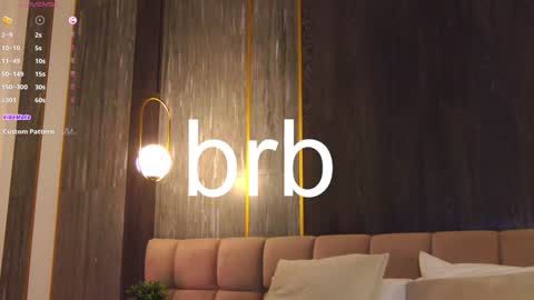 Snapshot of loraineluff chatting on 02-03-25, 09:07 Loraine online show from 02-03-25, 09:07