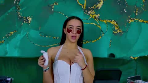 Miss online show from 01-19-25, 04:04