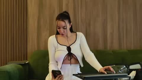 Miss online show from 03-02-25, 07:43