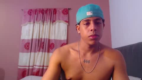 Snapshot of lord_dainn chatting on 05-05-26, 06:49 lord_dainn online show from 05-05-26, 06:49